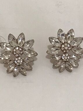 Vintage Rhinestone Earrings Gold Tone Stud Earrings